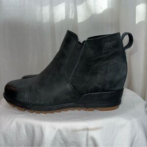 Sorel Women’s Evie Pull-On Waterproof Leather Wedge Bootie – Black – Size 9.5